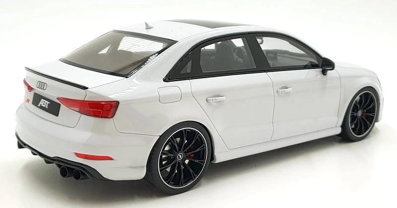 GT Spirit 1/18 Scale Resin GT346 - Audi ABT RS3 - White - Image 2