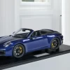1/8 Minichamps 2020 Porsche 911 (992) Carrera 4S Cabriolet (Gentian Blue Metallic) Resin Car Model Limited 99 Pieces