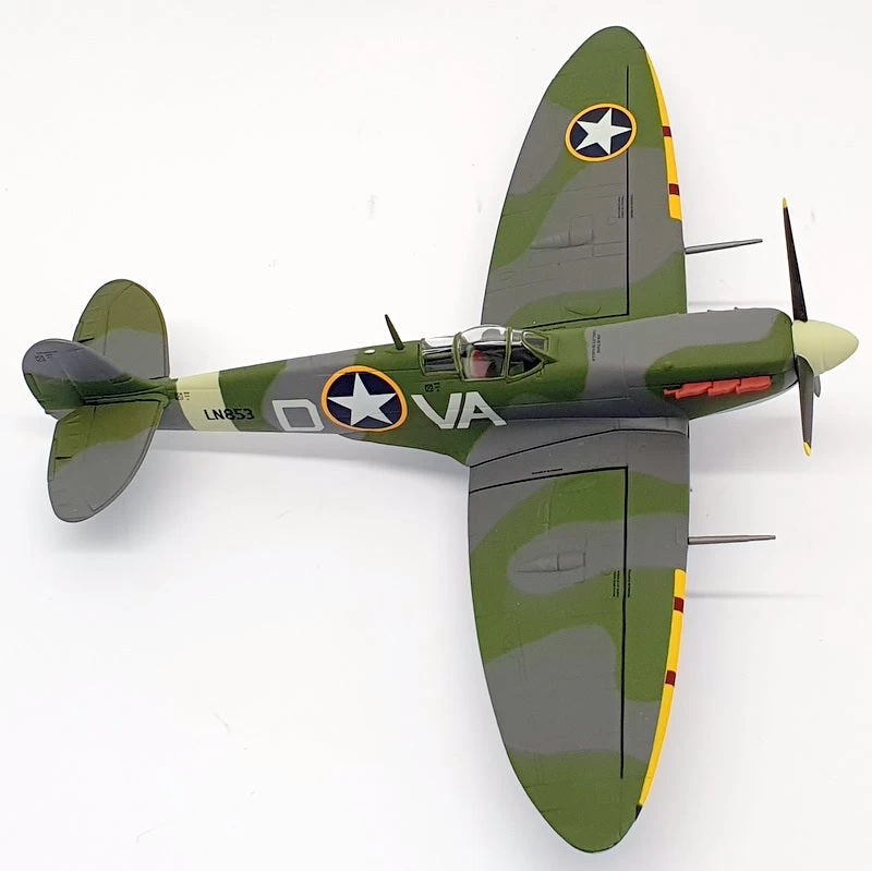 Armour Collection1/48 Scale Aircraft 98161 - Spitfire RAF UK Mk V 335 FS 4FG - Image 4