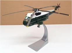 Corgi 1/72 Scale Diecast - AA33403 Sikorsky VH-3D Sea King US Presidential