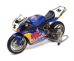 Minichamps 1/12 Scale 122 011203 - Ducati 996 Superbike 2001 - SIGNED REYNOLDS