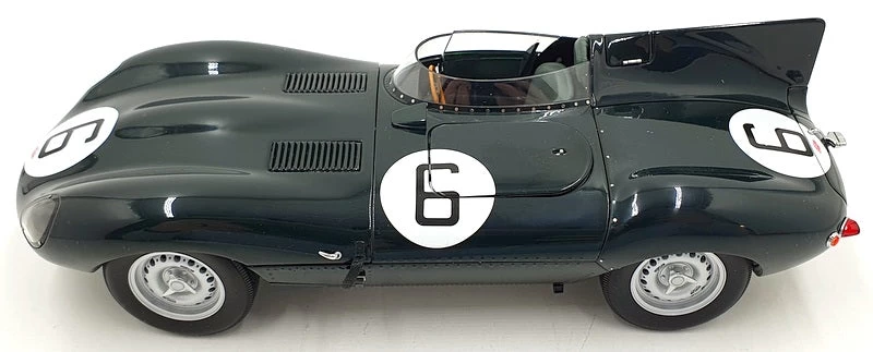Autoart 1/18 Scale Diecast 85586 - Jaguar D-Type Le Mans 1955 Winner #6 Hawthorn - Image 4