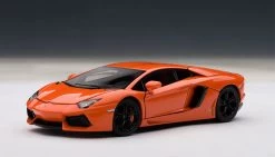 1/43 AUTOart Lamborghini Aventador LP700-4 (Arancio Argos Metallic Orange) Car Model