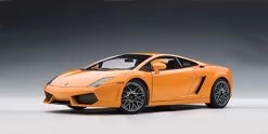1/18 AUTOart LAMBORGHINI GALLARDO LP560-4 - BOREALI / ETALLIC ORANGE Diecast Car Model