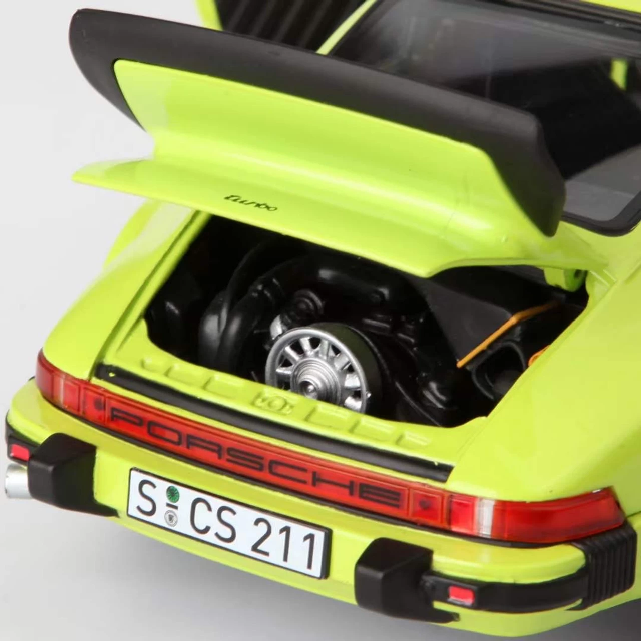 1/18 Norev 1976 Porsche 911 930 Turbo 3.0 (Light Green) Diecast Car Model - Image 7