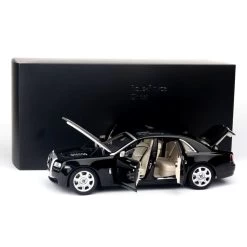 1/18 Kyosho Rolls-Royce Ghost (Black With Silver Hood) Diecast Car Model