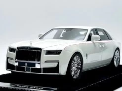 1/18 HH Model Rolls-Royce GHOST Extended WheelBase Pearl White  Resin Car Model