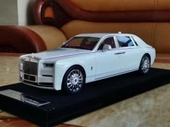 1/18 HH Model Rolls-Royce Phantom Extended Wheelbase 8th Generation (White) Resin Car Model