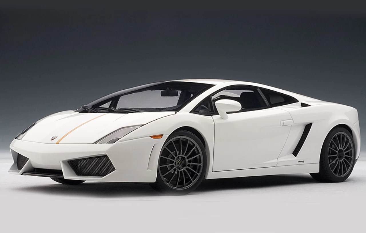 1/18 AUTOart LAMBORGHINI GALLARDO LP550-2 BALBONI - BIANCO MONOCERU / WHITE Diecast Car Model 74635