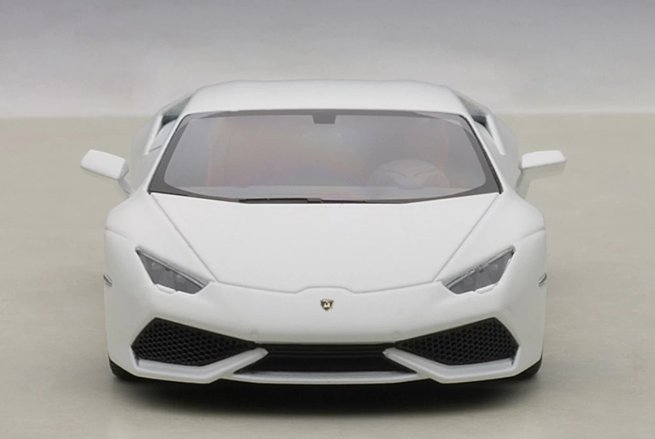 1/43 AUTOart LAMBORGHINI HURACAN LP610-4 (BIANCO CANOPUS/MATT WHITE) Diecast Car Model 54601 - Image 4