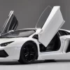 1/24 Welly FX Lamborghini Aventador LP700-4 (White) Diecast Car Model