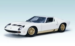 1/18 AUTOart Lamborghini Miura SV (White) Diecast Car Model