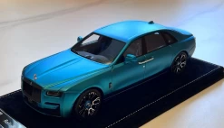 1/18 HH Model Rolls-Royce RR Ghost Black Badge (Blue) Resin Car Model