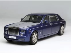 1/18 Kyosho Rolls-Royce Phantom EWB (Blue With Silver Hood) Diecast Car Model