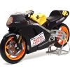 Minichamps 1/12 Scale 122 006186 - Honda NSR 500 - Rossi Test Bike 2000