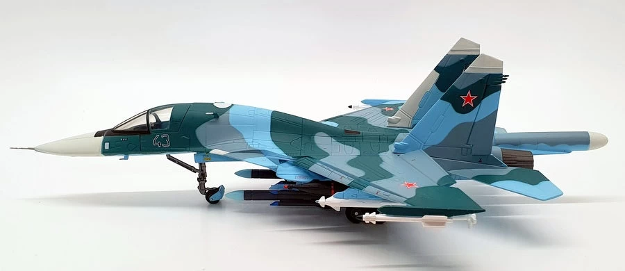 Gaincorp 1/72 Scale GC01 - Russian Sukhoi SU-34 Flanker Combat Aircraft - Image 3