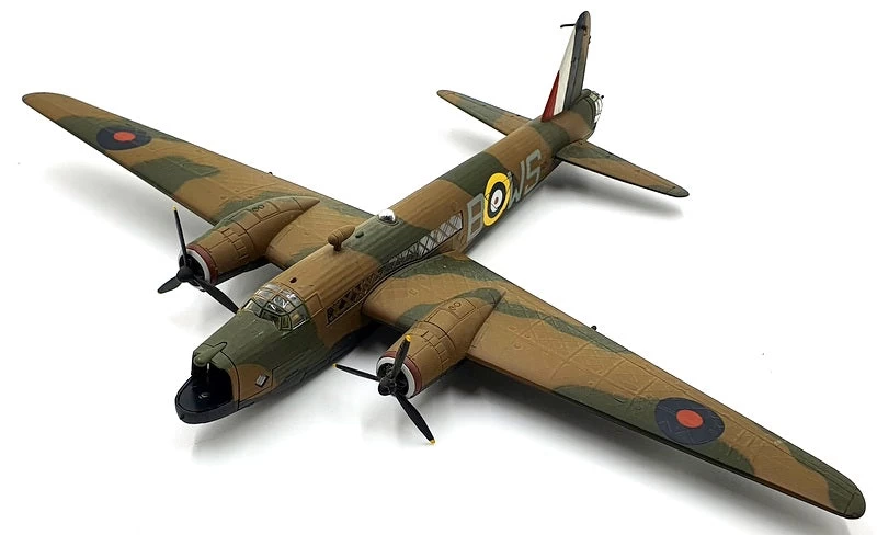 Corgi 1/72 Scale DiecastAA34801 Vickers Wellington MK1.A RAF Honnington 1939