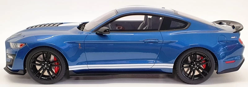 Acme 1/12 Scale Model Car US023 - 2020 Ford Shelby GT500 - Blue - Image 3