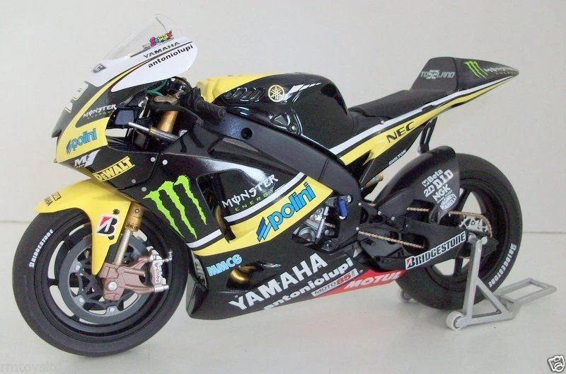 MINICHAMPS 1/12 - 122 093052 YAMAHA YZR-M1 TECH-3 JAMES TOSELAND MOTO GP 2009