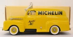 Brooklin 1/43 Scale BRK42 005A- 1952 Ford F1 Panel Delivery Michelin 1 Of 750