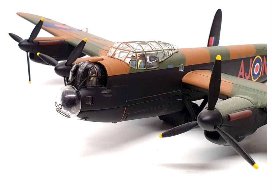 Corgi 1/72 Scale AA32615 - Avro Lancaster RAF 617 Sq. L. Knight Eder Dam Raid - Image 5