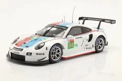 1/18 IXO Porsche 911 (991) RSR #94 24h LeMans 2019 Porsche GT Team Car Model