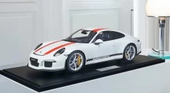 1/8 Minichamps 2016 Porsche 911 (991.1) R (White With Red Stripes) Resin Car Model Limited 191 Pieces