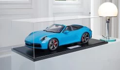 1/8 Minichamps 2020 Porsche 911 (992) Carrera 4S Cabriolet (Miami Blue) Resin Car Model Limited 99 Pieces