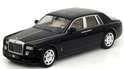 1/8 2010 Rolls Royce Phantom Sedan Diamond Black Resin Car Model