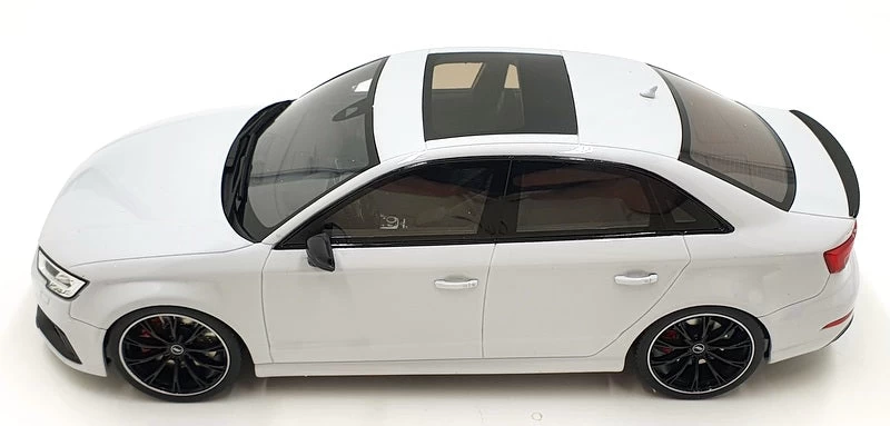 GT Spirit 1/18 Scale Resin GT346 - Audi ABT RS3 - White - Image 3